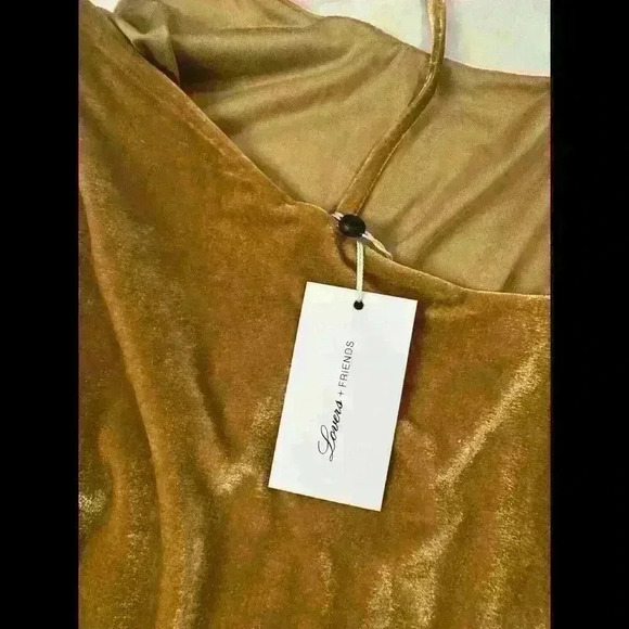 Revolve  Lina  Velvet Floor Length Dress Size M Womens Gold Party Event Maxi NWT - Picture 7 of 7
